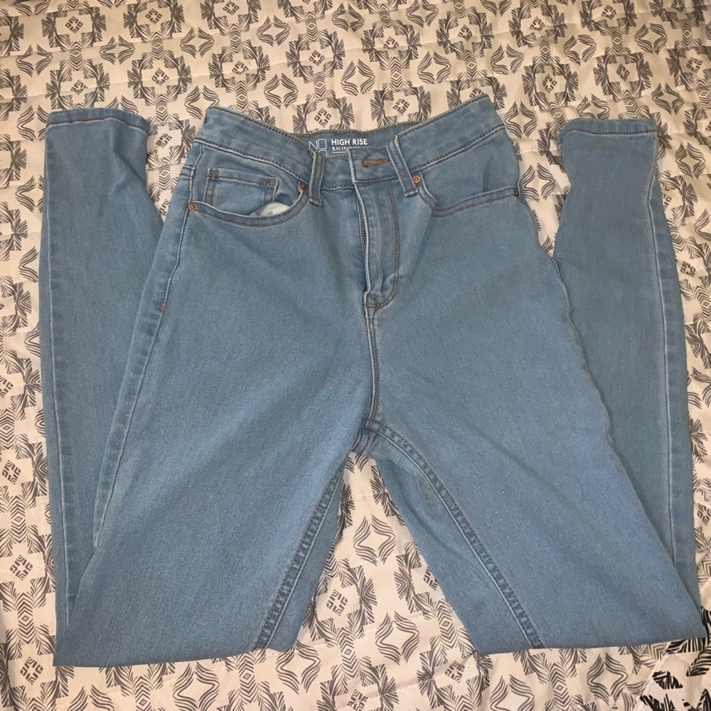 Lighted color jeans